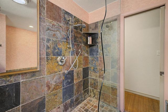 7005 Youpon, Galveston, TX 77551