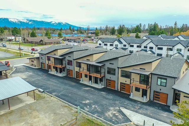 1010 E 7th Street F, Whitefish, MT 59937