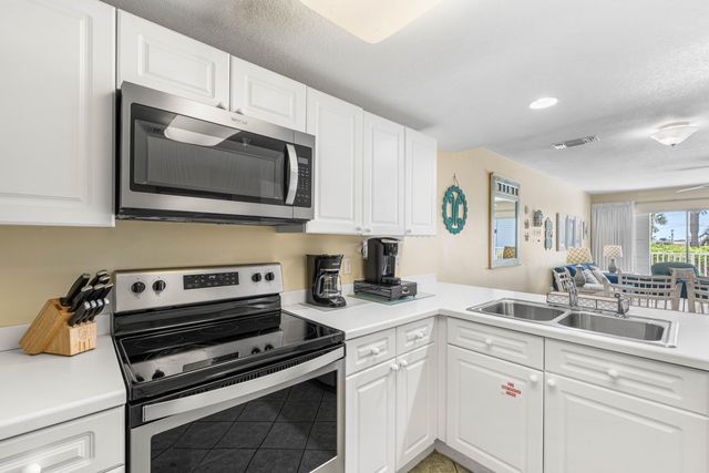 778 Scenic Gulf Drive Unit B113, Miramar Beach, FL 32550