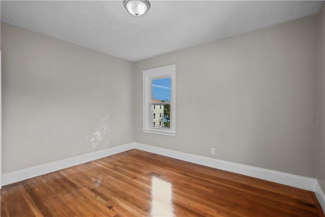 207 Oakland Avenue 3, Providence, RI 02908