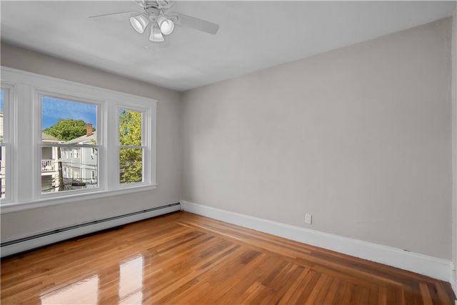 207 Oakland Avenue 3, Providence, RI 02908