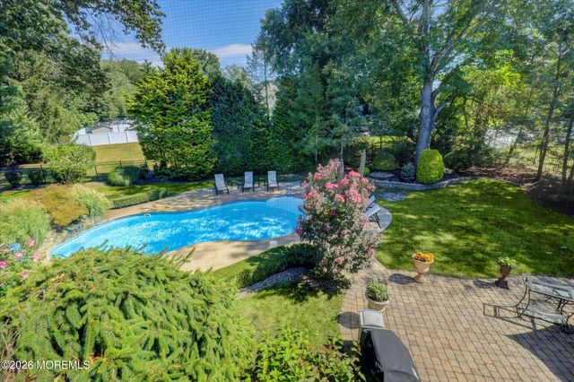 6 Lake Ontario Lane, Morganville, NJ 07751