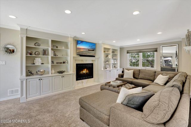 6 Lake Ontario Lane, Morganville, NJ 07751