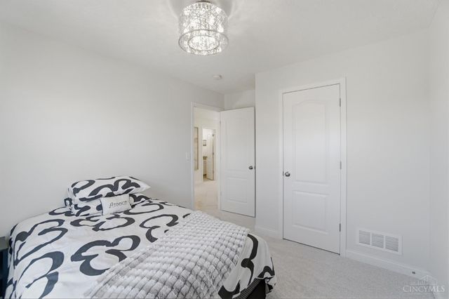 5733 Ferdinand Dr, West Chester, OH 45069