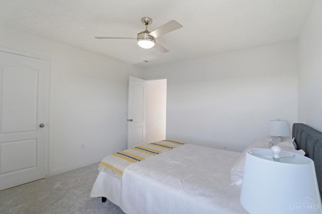 5733 Ferdinand Dr, West Chester, OH 45069