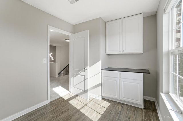 5733 Ferdinand Dr, West Chester, OH 45069