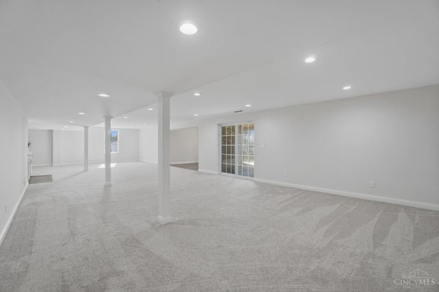 5733 Ferdinand Dr, West Chester, OH 45069