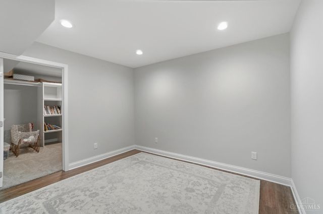 5733 Ferdinand Dr, West Chester, OH 45069