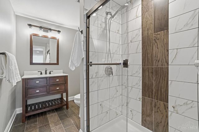 5733 Ferdinand Dr, West Chester, OH 45069