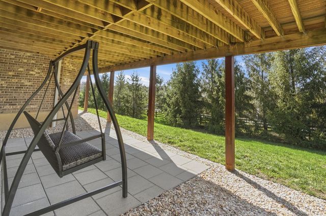 5733 Ferdinand Dr, West Chester, OH 45069