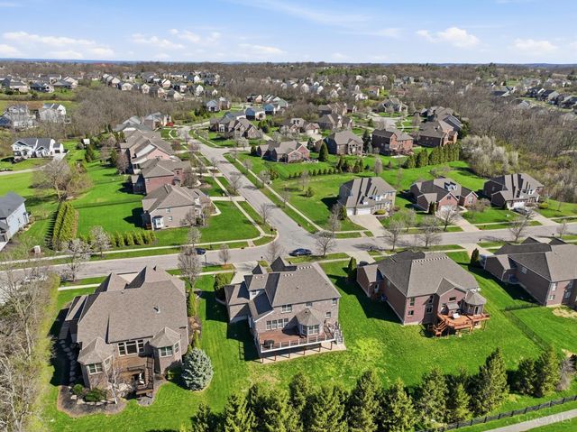 5733 Ferdinand Dr, West Chester, OH 45069