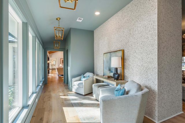 319 Hobcaw Drive, Mount Pleasant, SC 29464