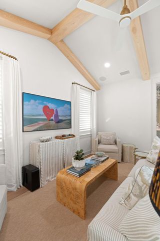 319 Hobcaw Drive, Mount Pleasant, SC 29464