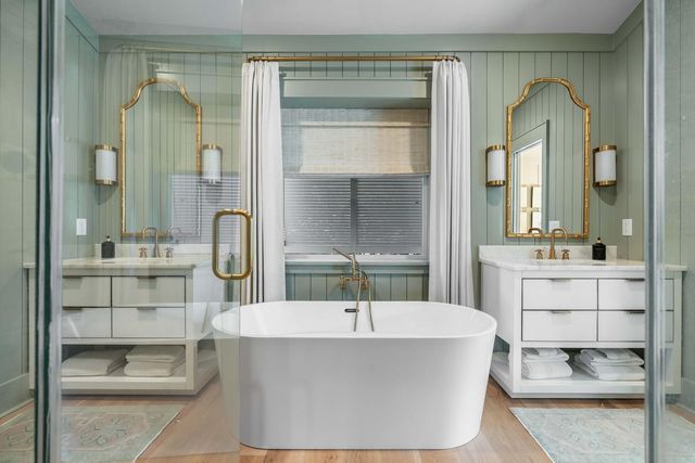 319 Hobcaw Drive, Mount Pleasant, SC 29464