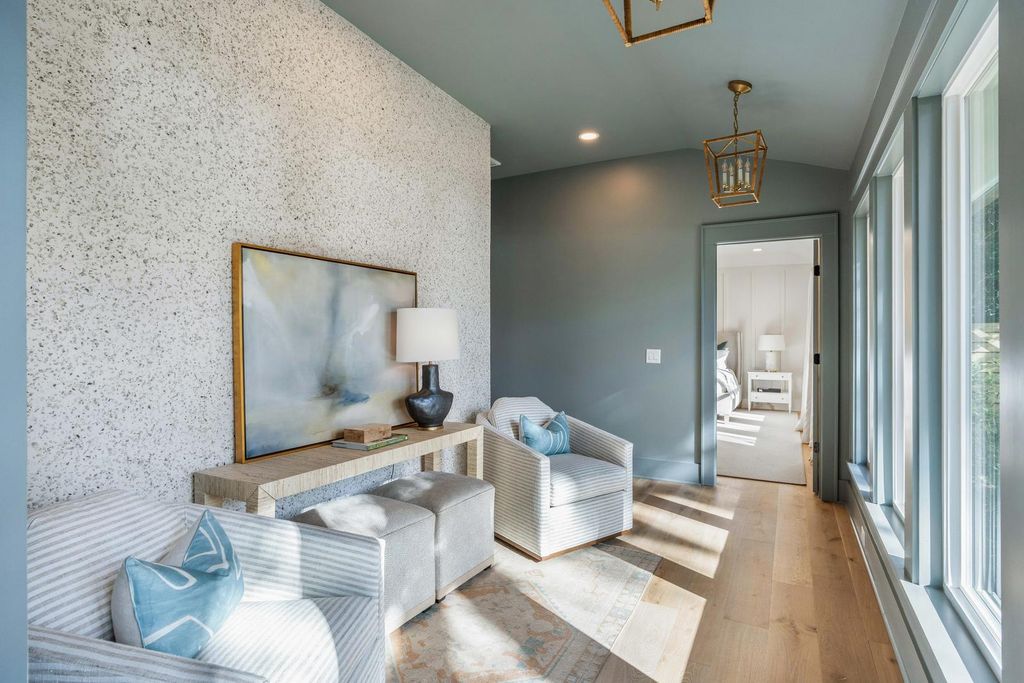 Image 32 of property listing at 319 Hobcaw Drive, Mount Pleasant, SC 29464