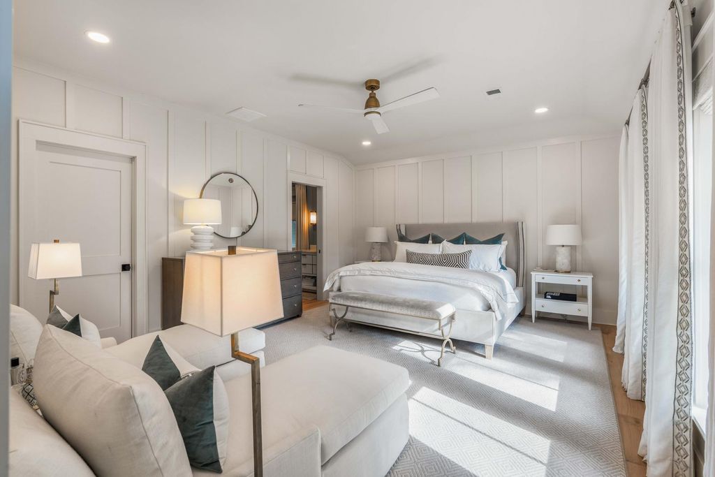 Image 33 of property listing at 319 Hobcaw Drive, Mount Pleasant, SC 29464