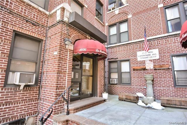 1976 Lafontaine Avenue 5C, Bronx, NY 10457