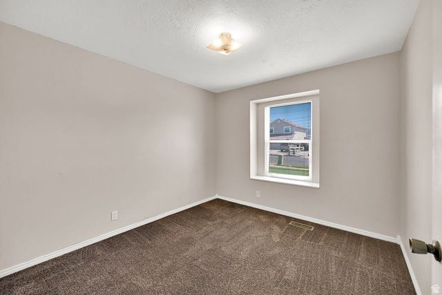 1236 W 1975 S, Woods Cross, UT 84087