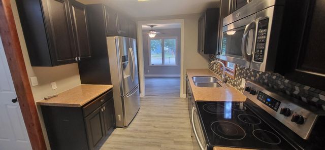 241 Crocker Avenue N, Thief River Falls, MN 56701