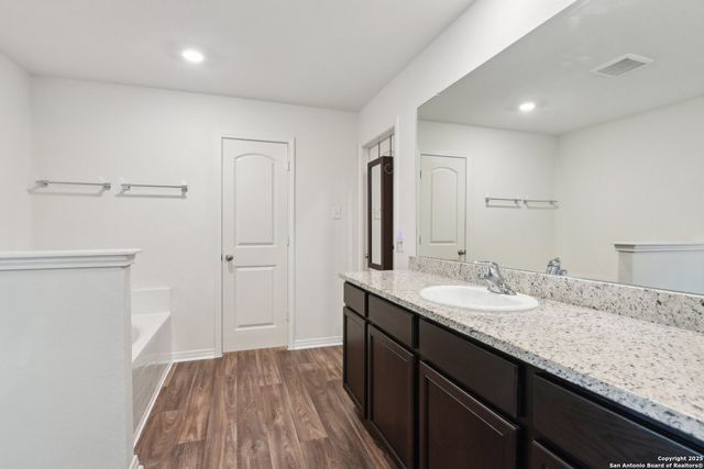 10947 Juliette Pass, Converse, TX 78109