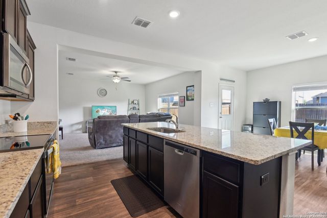 10947 Juliette Pass, Converse, TX 78109