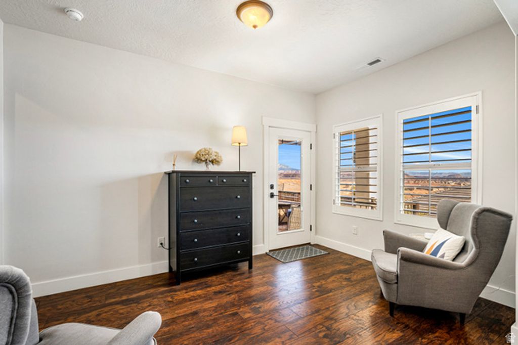 Image 29 of property listing at 2311 S 1340 W, St. George, UT 84770