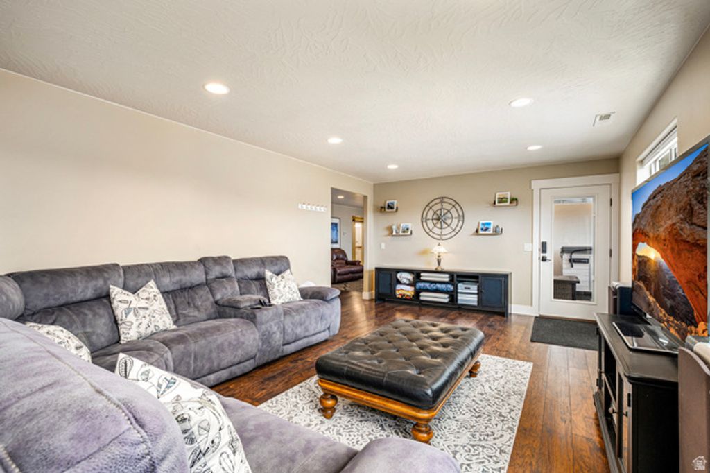 Image 37 of property listing at 2311 S 1340 W, St. George, UT 84770