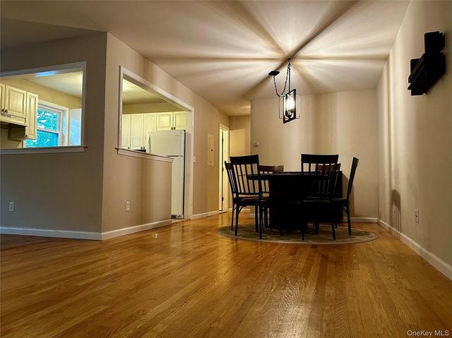 249 Fairharbor Drive 249, Patchogue, NY 11772
