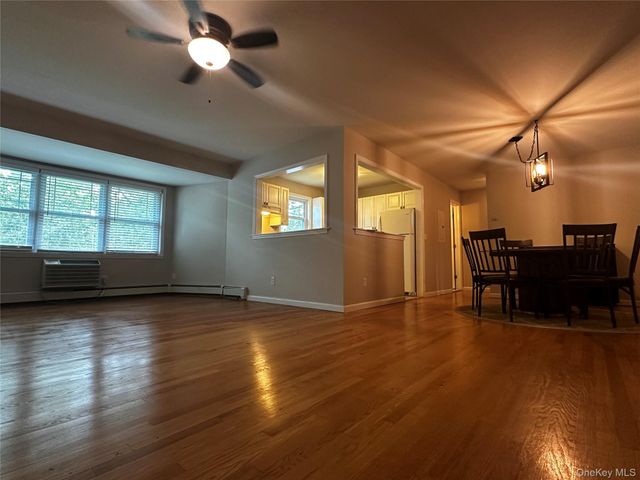 249 Fairharbor Drive 249, Patchogue, NY 11772