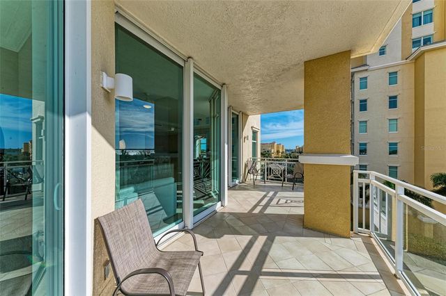 140 RIVIERA DUNES WAY 404, Palmetto, FL 34221