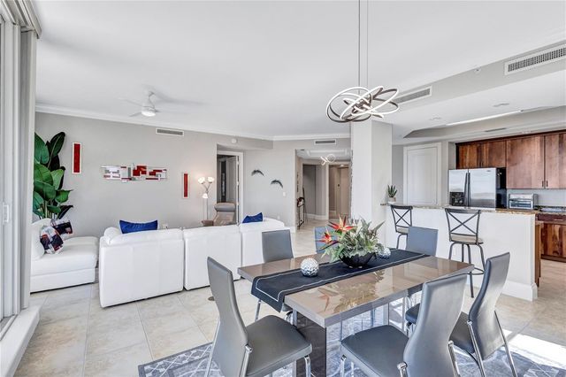 140 RIVIERA DUNES WAY 404, Palmetto, FL 34221