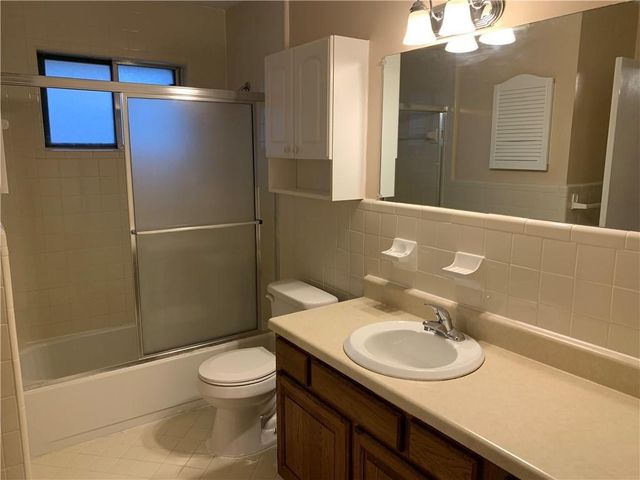 1235 Riverside Drive H1, Gainesville, GA 30501