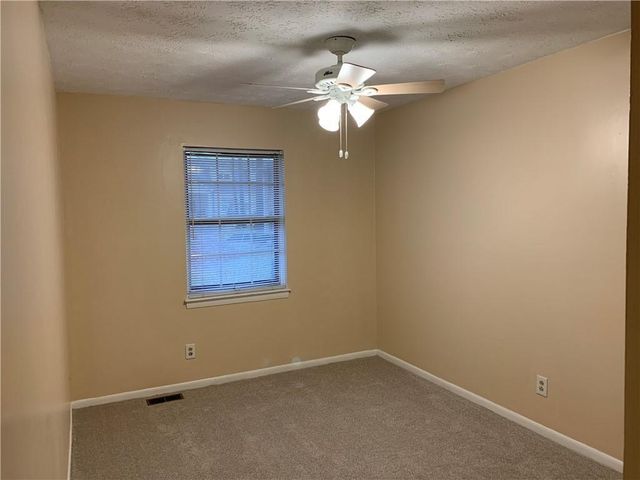 1235 Riverside Drive H1, Gainesville, GA 30501