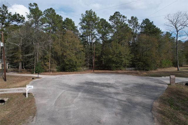 19043 Miranda Drive, Cleveland, TX 77328