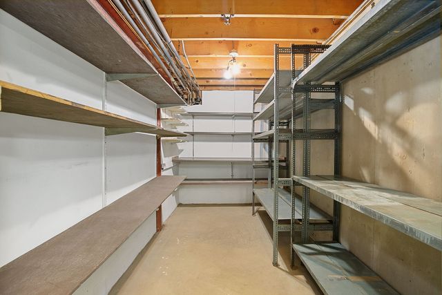 304 E Tall Trees Lane, Palatine, IL 60067