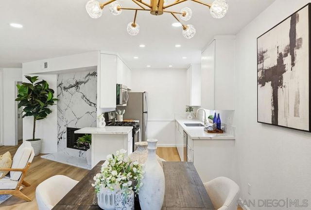 3116 Groton Way 2, San Diego, CA 92110