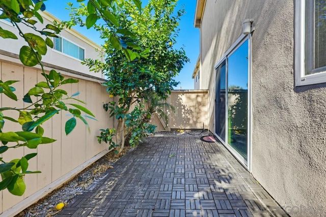 3116 Groton Way 2, San Diego, CA 92110