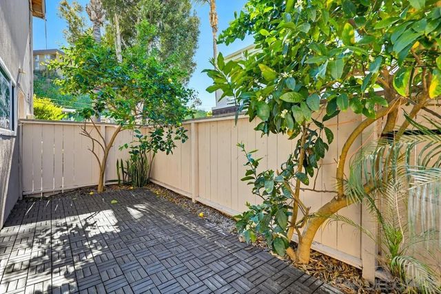 3116 Groton Way 2, San Diego, CA 92110