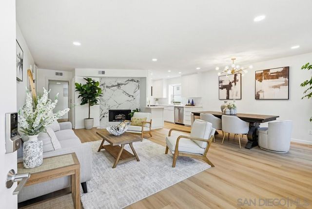 3116 Groton Way 2, San Diego, CA 92110