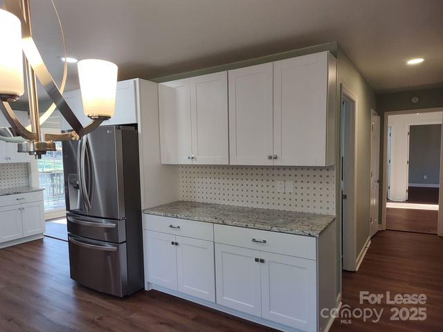 5206 Dunrobin Lane, Charlotte, NC 28226