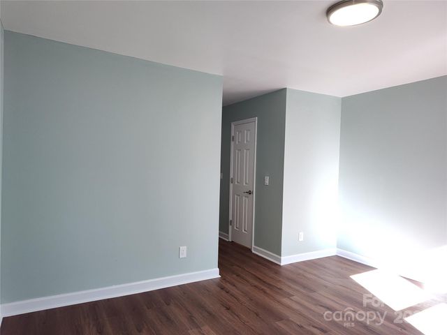 5206 Dunrobin Lane, Charlotte, NC 28226