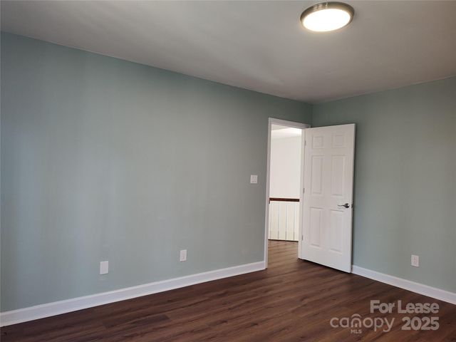 5206 Dunrobin Lane, Charlotte, NC 28226