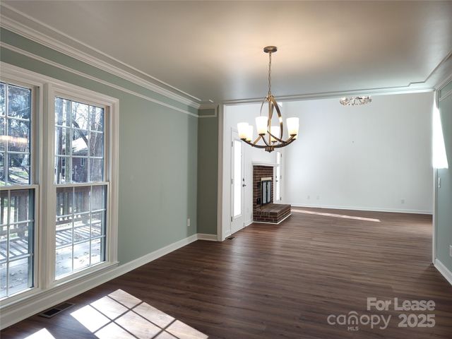 5206 Dunrobin Lane, Charlotte, NC 28226