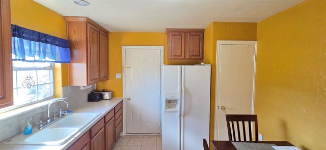 1348 E Anthony Street, Fort Worth, TX 76115
