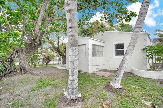 299 NW 43rd St 1, Miami, FL 33127