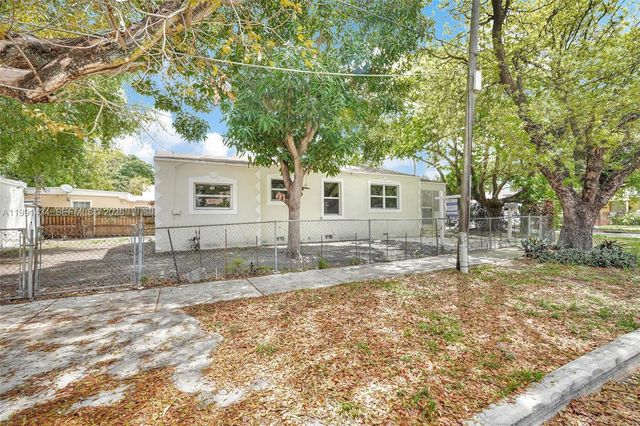 299 NW 43rd St 1, Miami, FL 33127