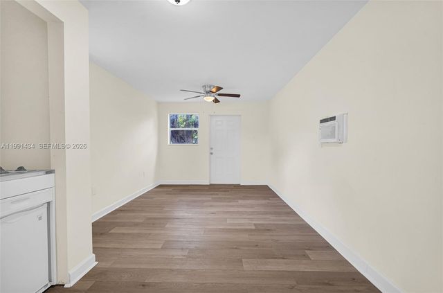 299 NW 43rd St 1, Miami, FL 33127