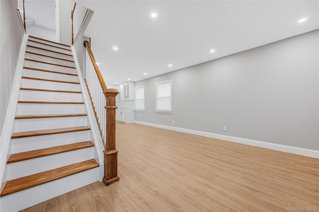 175 Dorchester Road, Garden City, NY 11530