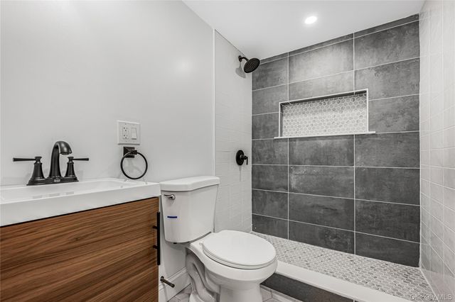 175 Dorchester Road, Garden City, NY 11530