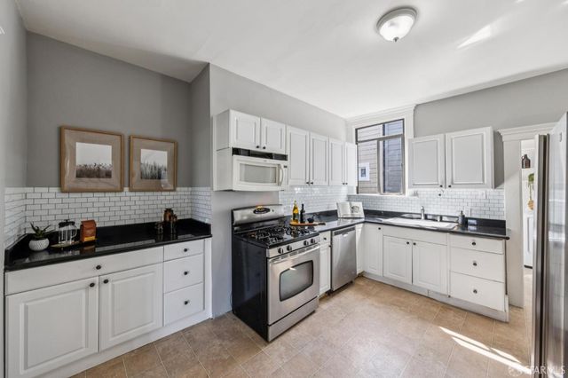 119 16th Avenue 119, San Francisco, CA 94118